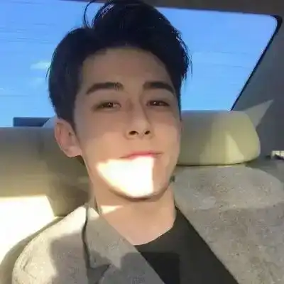 周雅莉